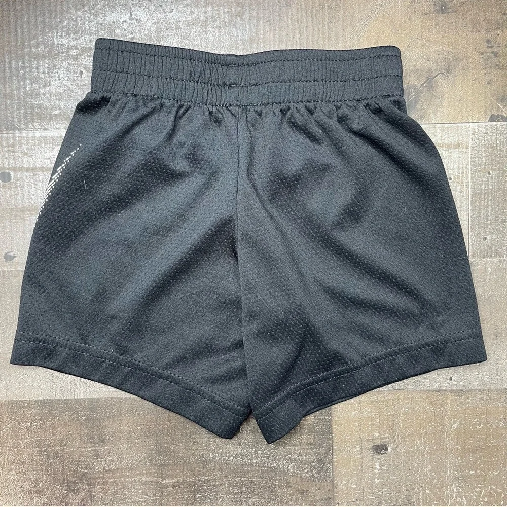 Nike Athletic Boys Short size 2T